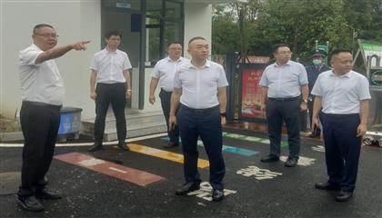 遂寧興業(yè)集團(tuán)召開(kāi)“問(wèn)題大排查、作風(fēng)大整治、工作大提升”專項(xiàng)行動(dòng)現(xiàn)場(chǎng)推進(jìn)會(huì)
